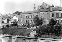 "La Grande Aumone", an hospice destroyed during World War 2