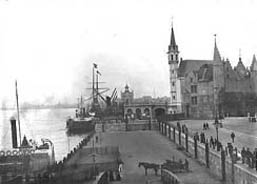 Anvers harbour with the "Steen" castle
